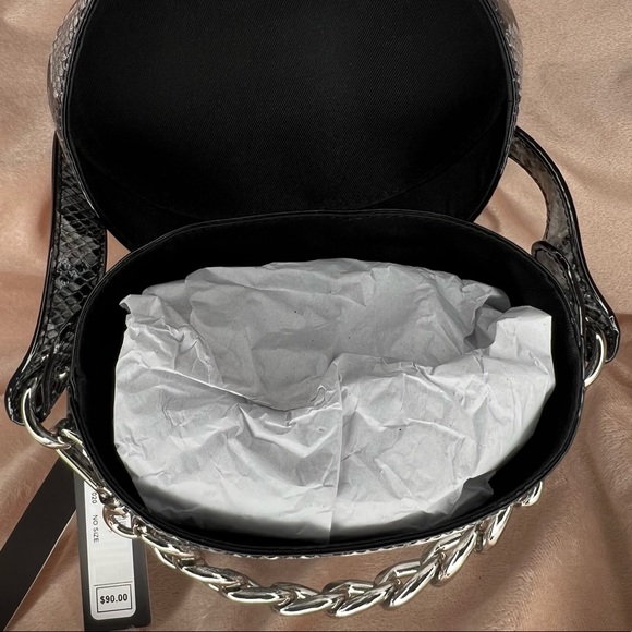 🚨Firm🚨 Circus by Sam Edelman
Canyon Barrel Black White gray - Picture 5 of 12